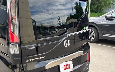 Honda Stepwgn IV, 2017 год, 2 250 000 рублей, 26 фотография