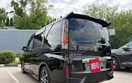 Honda Stepwgn IV, 2017 год, 2 250 000 рублей, 14 фотография