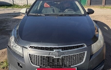 Chevrolet Cruze II, 2009 год, 379 990 рублей, 2 фотография