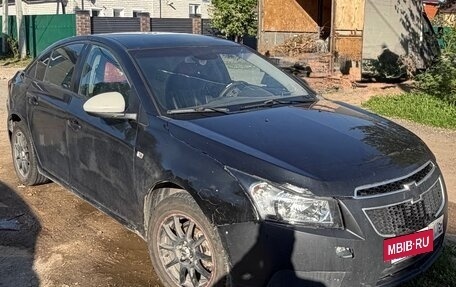 Chevrolet Cruze II, 2009 год, 379 990 рублей, 3 фотография