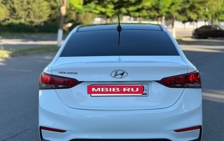 Hyundai Solaris II рестайлинг, 2017 год, 1 000 000 рублей, 16 фотография
