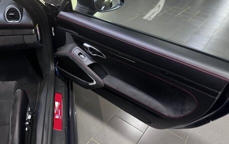 Porsche Cayman, 2019 год, 12 500 000 рублей, 8 фотография