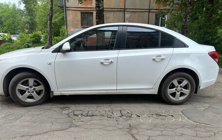 Chevrolet Cruze II, 2012 год, 620 000 рублей, 3 фотография