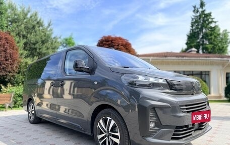 Peugeot Traveller I, 2025 год, 7 300 000 рублей, 2 фотография