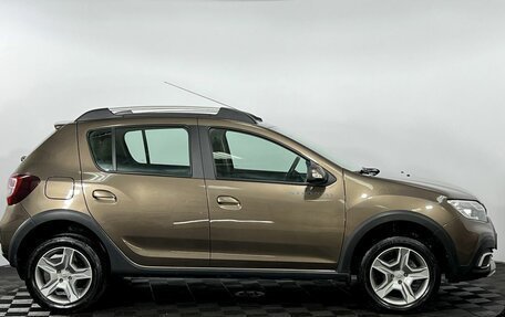 Renault Sandero II рестайлинг, 2021 год, 1 355 000 рублей, 4 фотография