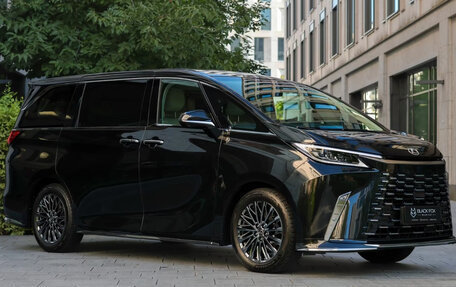 Lexus LM, 2026 год, 19 000 000 рублей, 3 фотография