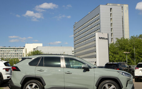 Toyota RAV4, 2019 год, 2 928 000 рублей, 3 фотография