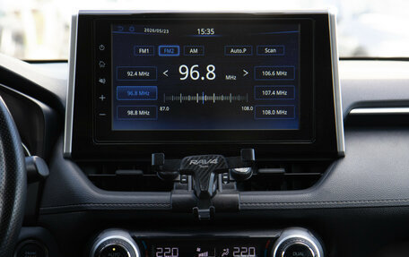 Toyota RAV4, 2019 год, 2 928 000 рублей, 12 фотография