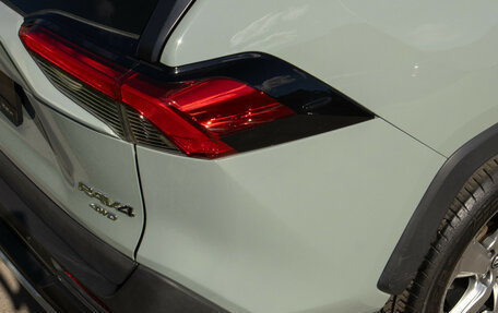 Toyota RAV4, 2019 год, 2 928 000 рублей, 25 фотография