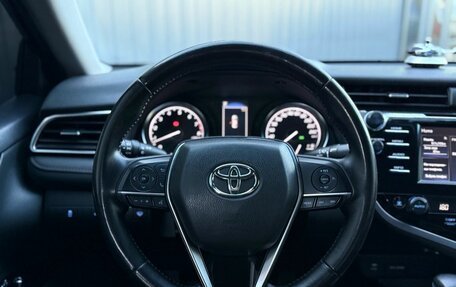 Toyota Camry, 2018 год, 2 299 000 рублей, 13 фотография