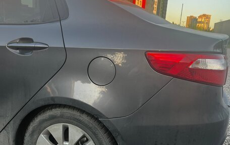 KIA Rio III рестайлинг, 2013 год, 550 000 рублей, 23 фотография