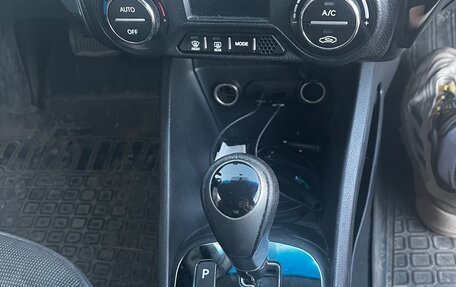 KIA Rio III рестайлинг, 2013 год, 550 000 рублей, 28 фотография