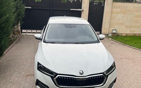 Skoda Octavia IV, 2021 год, 1 560 000 рублей, 2 фотография