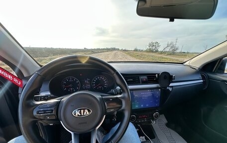 KIA Rio IV, 2019 год, 1 590 000 рублей, 10 фотография