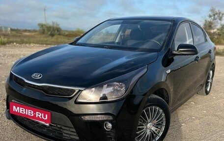 KIA Rio IV, 2019 год, 1 590 000 рублей, 2 фотография