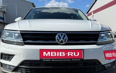 Volkswagen Tiguan II, 2019 год, 2 850 000 рублей, 4 фотография