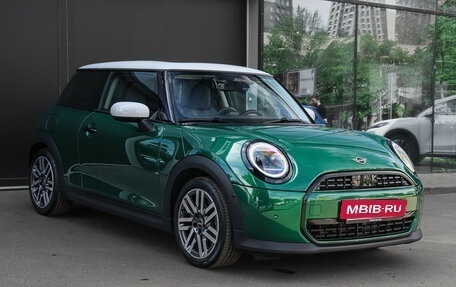 MINI Hatch, 2024 год, 4 390 000 рублей, 3 фотография