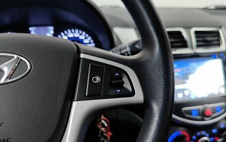 Hyundai Solaris II рестайлинг, 2012 год, 450 000 рублей, 18 фотография
