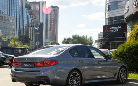 BMW 5 серия, 2019 год, 3 900 000 рублей, 4 фотография