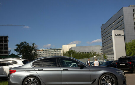 BMW 5 серия, 2019 год, 3 900 000 рублей, 3 фотография