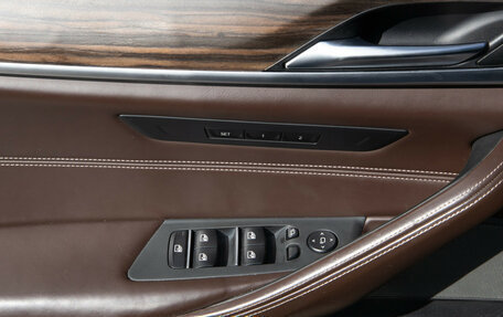 BMW 5 серия, 2019 год, 3 900 000 рублей, 14 фотография