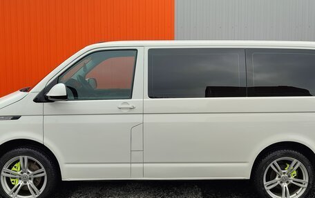 Volkswagen Caravelle T6 рестайлинг, 2020 год, 3 850 000 рублей, 7 фотография