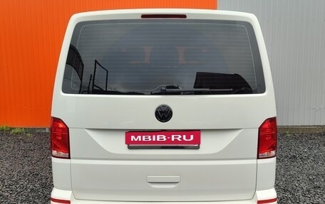 Volkswagen Caravelle T6 рестайлинг, 2020 год, 3 850 000 рублей, 6 фотография