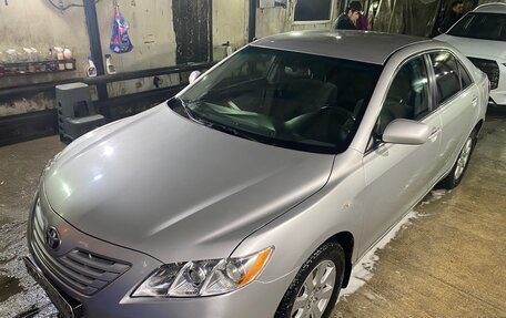 Toyota Camry, 2008 год, 990 000 рублей, 6 фотография