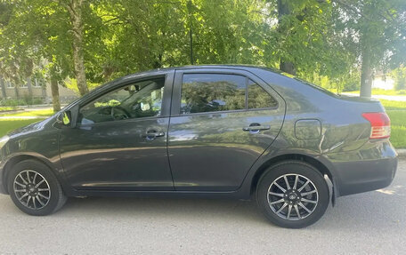 Toyota Yaris III рестайлинг, 2008 год, 738 000 рублей, 6 фотография
