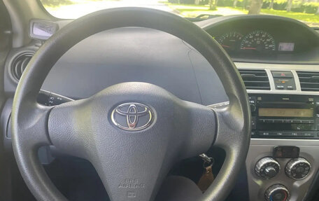 Toyota Yaris III рестайлинг, 2008 год, 738 000 рублей, 7 фотография