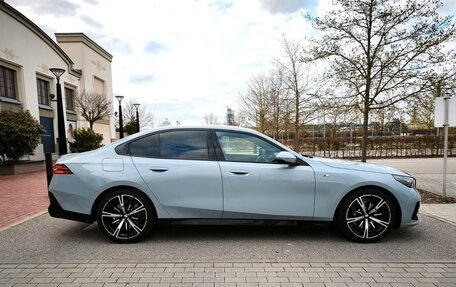 BMW 5 серия, 2024 год, 7 161 000 рублей, 4 фотография