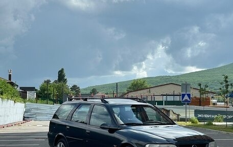 Opel Vectra B рестайлинг, 1998 год, 150 000 рублей, 1 фотография