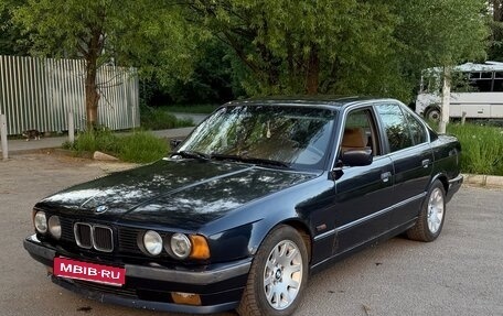 BMW 5 серия, 1994 год, 300 000 рублей, 1 фотография