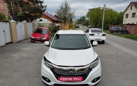 Honda Vezel, 2018 год, 1 890 000 рублей, 4 фотография