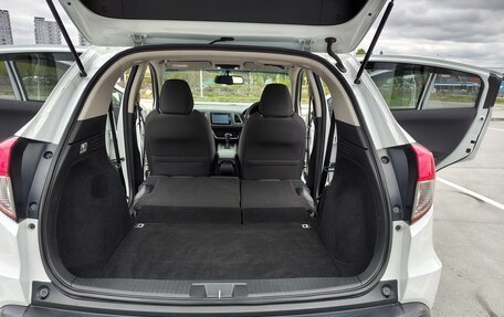 Honda Vezel, 2018 год, 1 890 000 рублей, 24 фотография