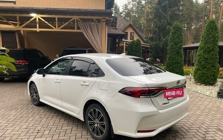 Toyota Corolla, 2020 год, 2 100 000 рублей, 4 фотография