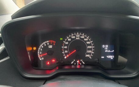 Toyota Corolla, 2020 год, 2 100 000 рублей, 14 фотография