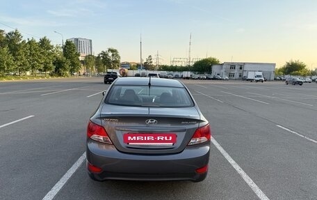 Hyundai Solaris II рестайлинг, 2012 год, 810 000 рублей, 5 фотография
