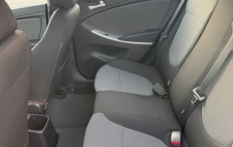 Hyundai Solaris II рестайлинг, 2012 год, 810 000 рублей, 11 фотография