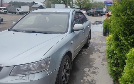Hyundai Sonata VI, 2006 год, 410 000 рублей, 2 фотография