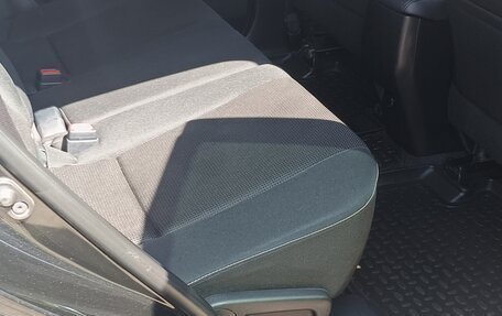 Toyota RAV4, 2015 год, 2 150 000 рублей, 8 фотография