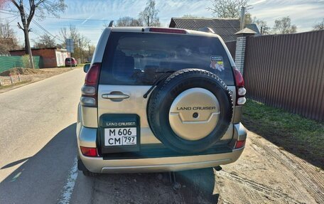 Toyota Land Cruiser Prado 120 рестайлинг, 2005 год, 1 550 000 рублей, 4 фотография