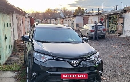 Toyota RAV4, 2015 год, 2 150 000 рублей, 22 фотография