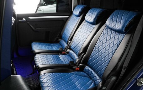 Volkswagen Touran III, 2010 год, 1 079 000 рублей, 9 фотография
