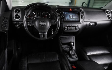 Volkswagen Tiguan I, 2010 год, 944 000 рублей, 6 фотография