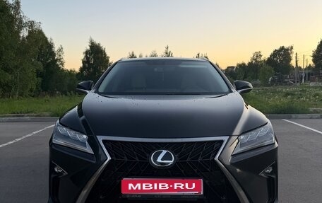 Lexus RX IV рестайлинг, 2018 год, 2 850 000 рублей, 1 фотография
