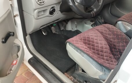 Renault Kangoo II рестайлинг, 2006 год, 260 000 рублей, 10 фотография