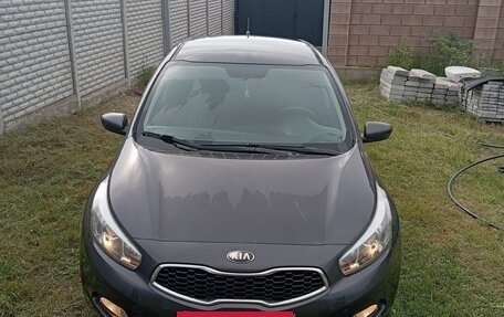 KIA cee'd III, 2013 год, 950 000 рублей, 2 фотография