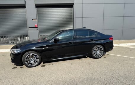 BMW 5 серия, 2019 год, 4 800 000 рублей, 4 фотография