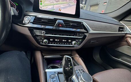 BMW 5 серия, 2019 год, 4 800 000 рублей, 27 фотография